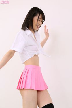 男人脱女人的衣服